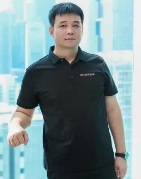 谁在带队小鹏机器人：IRON背后的四位关键人物