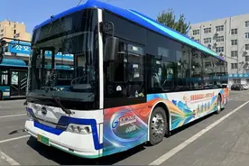 济南公交开通摆渡车、直达车，保障济南首届高层次人才招引大会图片