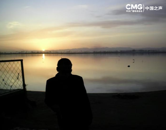 时光里丨画画和写诗是这个“超烦侠”每天最开心的事