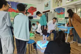 烟台山医院专家提醒：严重扁平足直接影响体育中考成绩图片
