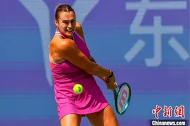 武汉网球公开赛：白俄罗斯选手萨巴伦卡晋级16强图片