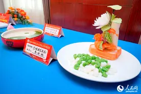 江西南昌：赣菜顶级大师齐聚 市民享味觉与视觉盛宴图片