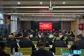 甘肃民族师范学院思想政治教育等三个专业接受教育部师范类专业认证专家组进校现场考查图片