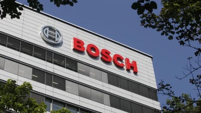 一个月超2.4万汽车人被开，特斯拉开了7位经理，车圈再掀裁员潮