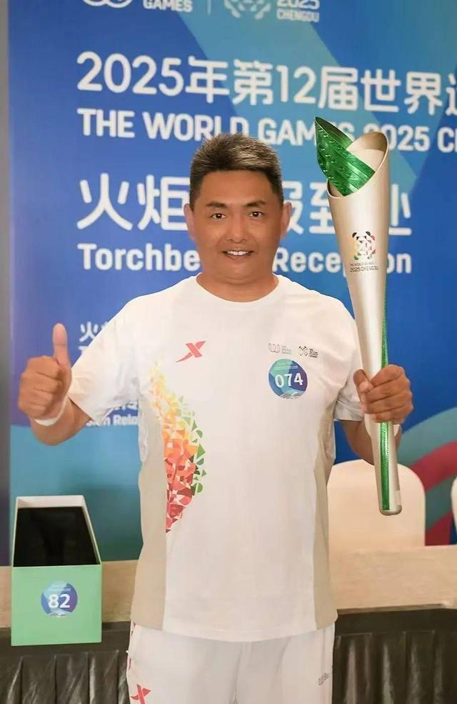 违规登山频发！“罚款200元”不足以形成震慑，四川多地试行救援收费