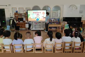 温馨五月天 感恩母亲节——沣东润馨怡园幼儿园开展母亲节主题活动图片