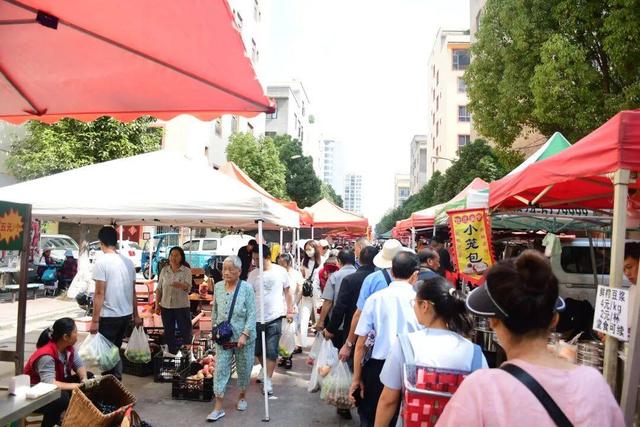 走！赶gai（街）克！不逛这些街子等于白来曲靖！