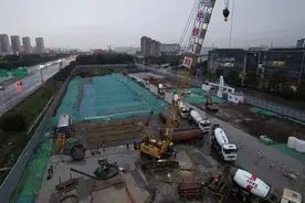政和大道西延（凤翔路-惠洲大道）新建工程跨沪宁高速转体斜拉桥主塔桩基施工完成图片