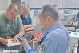 真敢装！荆州交警凌晨查获“百吨王”图片