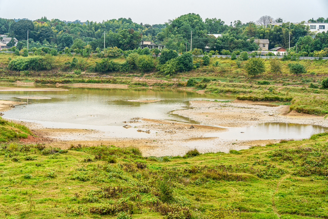 秋游白沙河草甸