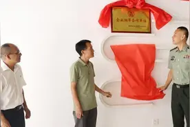 澜沧县：退役（现役）军人及优抚对象免费乘坐公交车图片