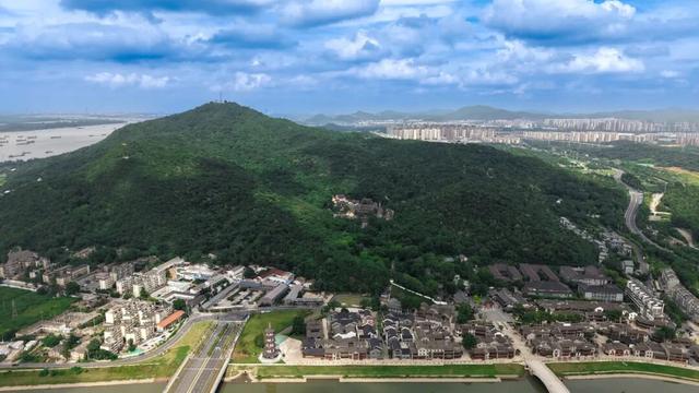 江枫大道贯通助力栖霞山旅游度假区迈入“交通同城、文旅融合”新时代