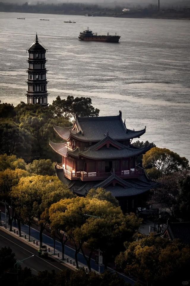 跟着课本游赣鄱！