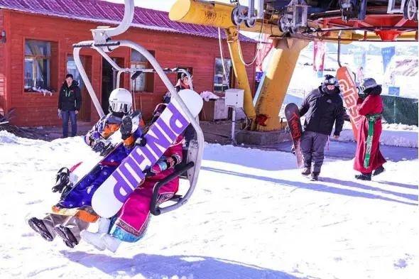 滑雪冲鸭！冬日撒欢就来张掖祁连山滑雪场