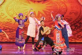 云南省总工会相约医务工作者共庆第七个‌中国医师节图片