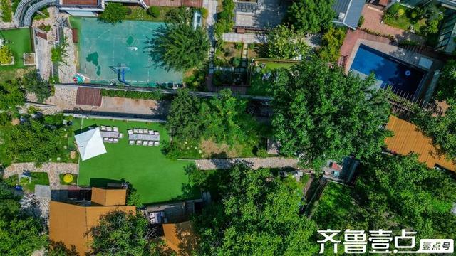 南山这处民宿可赏荷塘月色