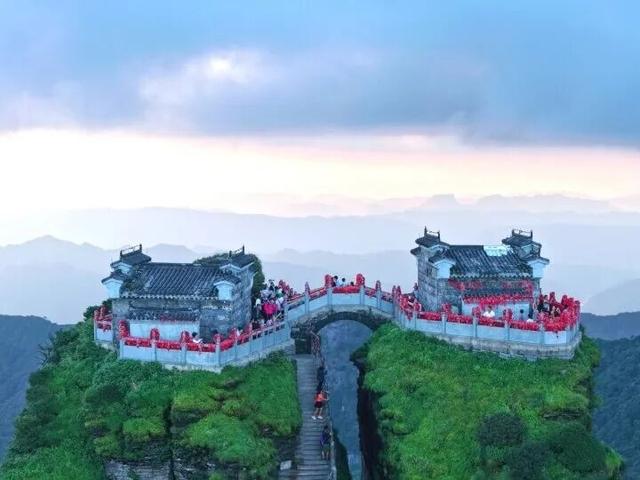 铜仁：用生态之笔绘就绿色发展新画卷