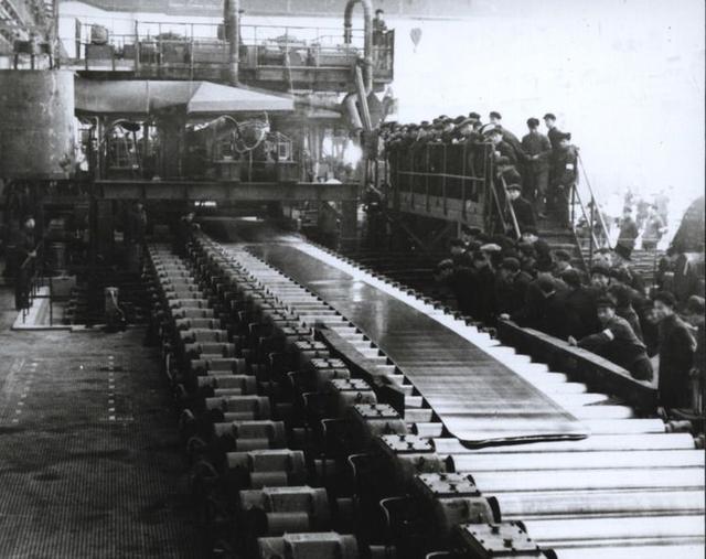 触摸“平房”的伤痛与荣光