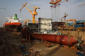 韩国造船业两难：又想要美军合同，又怕不让用中国钢材图片