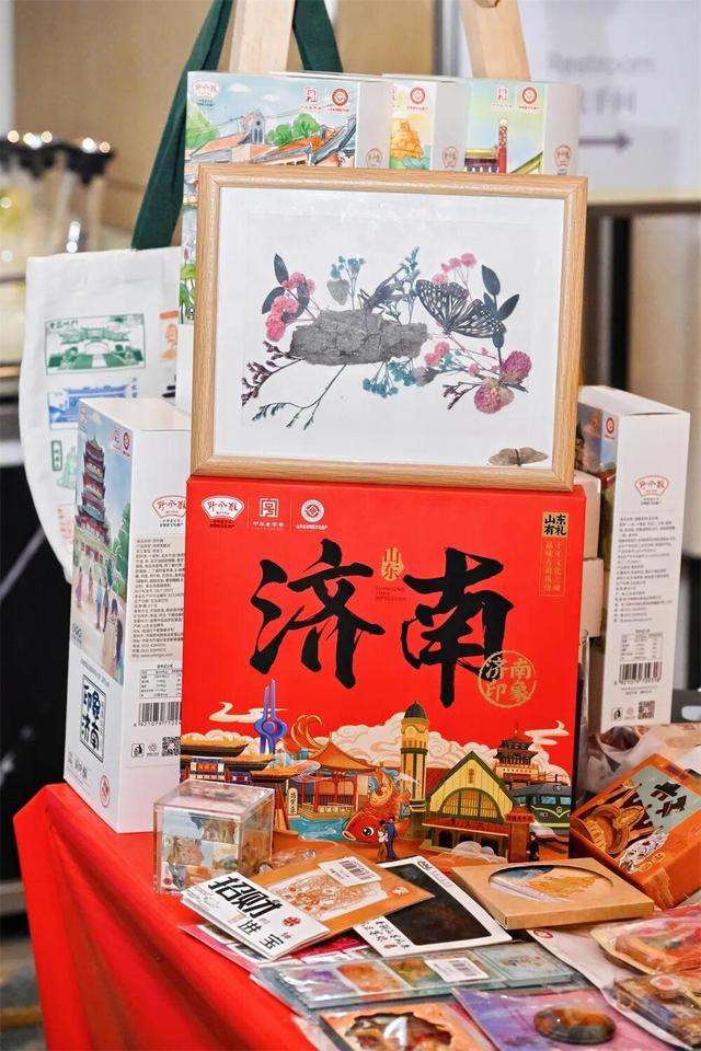 济南15区县在武汉集体“C”位出道，刷新泉城文旅印象