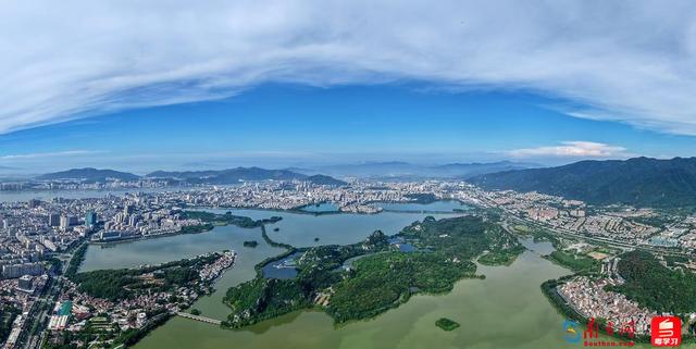 “万人挖星湖”，挖出“金山银山”