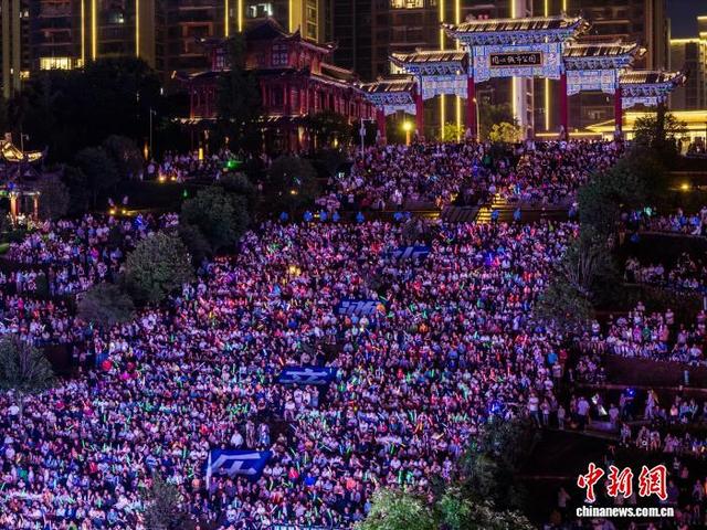 贵州毕节：“凉资源”唱出“热经济”