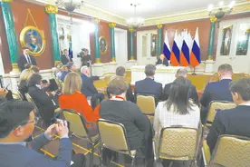 普京提议15日重启俄乌谈判，美国：这可能是伟大日子，欧洲：先同意全面停火30天图片