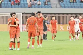 中国队2比1战胜卡塔尔！U20亚洲杯揭幕战在光明区鸣哨图片