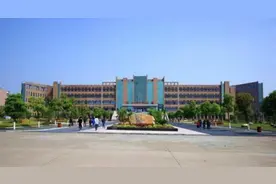 “王海举报江西一职校克扣学生实习报酬”事件责任人被捕？官方：详情将通报图片