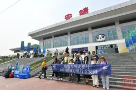 深壹度丨5万多元一张火车票，为何一票难求？图片