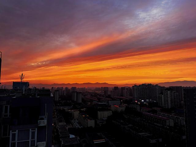 北京七夕晚霞