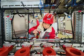 贵州众联：清明不放假，奋力赶订单图片