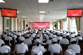 邹平市中医院举办庆祝第114个“5·12”国际护士节表彰会议暨护士座谈会图片