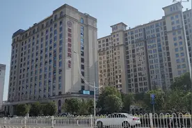 果然视频｜探访襄阳健桥医院：有交订金的市民来退费图片