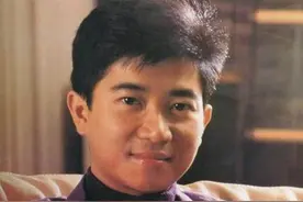 【每日听首粤语歌】陈百强最后一张唱片的经典 | 仍愿意留住你在脑海，离不开离不去图片