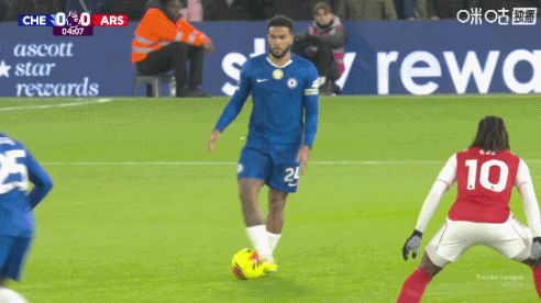 凯塞多蹬踏梅里诺染红前已有两次推人