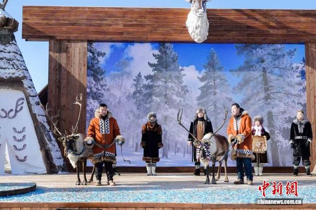 内蒙古冰雪旅游季在“中国驯鹿之乡”启动