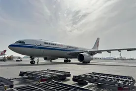 国航开通成都－迪拜货机航线图片