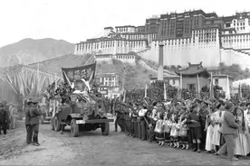 镜观中国|天路华章70载，新华社记者拍下了这些伟大瞬间图片