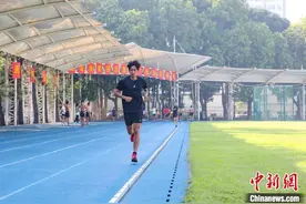 专访田径运动员刘德助：从田间跑向国际赛场图片