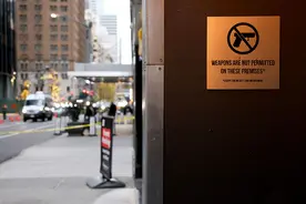【环时深度】美联合健康集团高管枪杀案后，美国各界反思医保体系乱象图片