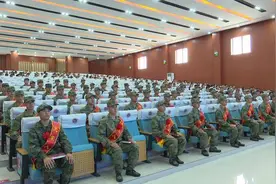 无棣县举行2023年秋季新兵入伍欢送仪式图片