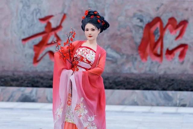 惊艳春晚的“王昭君”同款！三八女神节，去昭君故里赴一场汉服之约，做自己的“当代花神”！