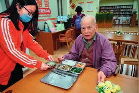 广州长者饭堂：让老人每餐“不将就”图片