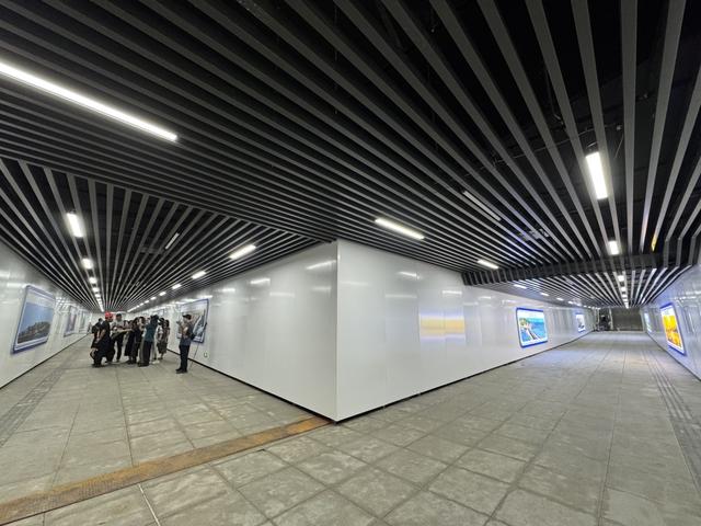 小麦岛百万客流有了“新通道”，全市还有5处过街设施正“上新”