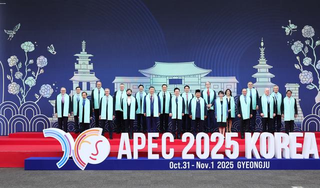 记者手记：长远·共同·初心——习近平主席韩国之行的时代启迪