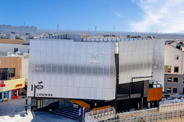 周末去“湾里”，可劲逛首店~