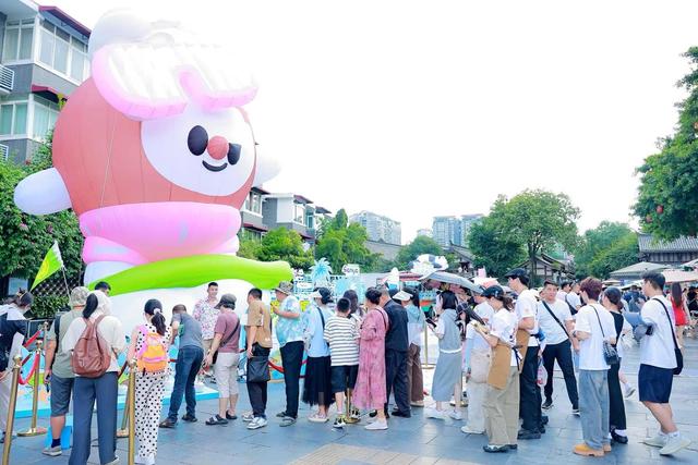 解码城市温情：三亚“清凉奇袭”如何重塑区域文旅共情新范式