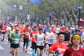 “上马”离成为全球最顶尖马拉松赛事只差两场考核图片