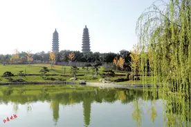 古建古塔古街相望 文化味时尚味相融图片